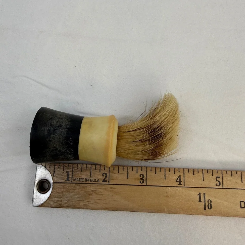 Vintage Ever-Ready 100T Shaving Brush and White Milk Glass Shaving Mug‎ Set